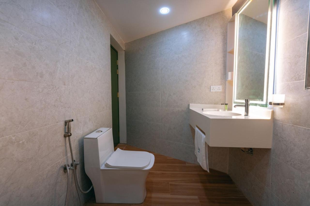 Отель House 76 Назва Экстерьер фото